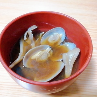 包丁不要☆舞茸とあさりの味噌汁